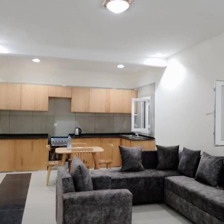 Residence Rosalie Яунде Экстерьер фото