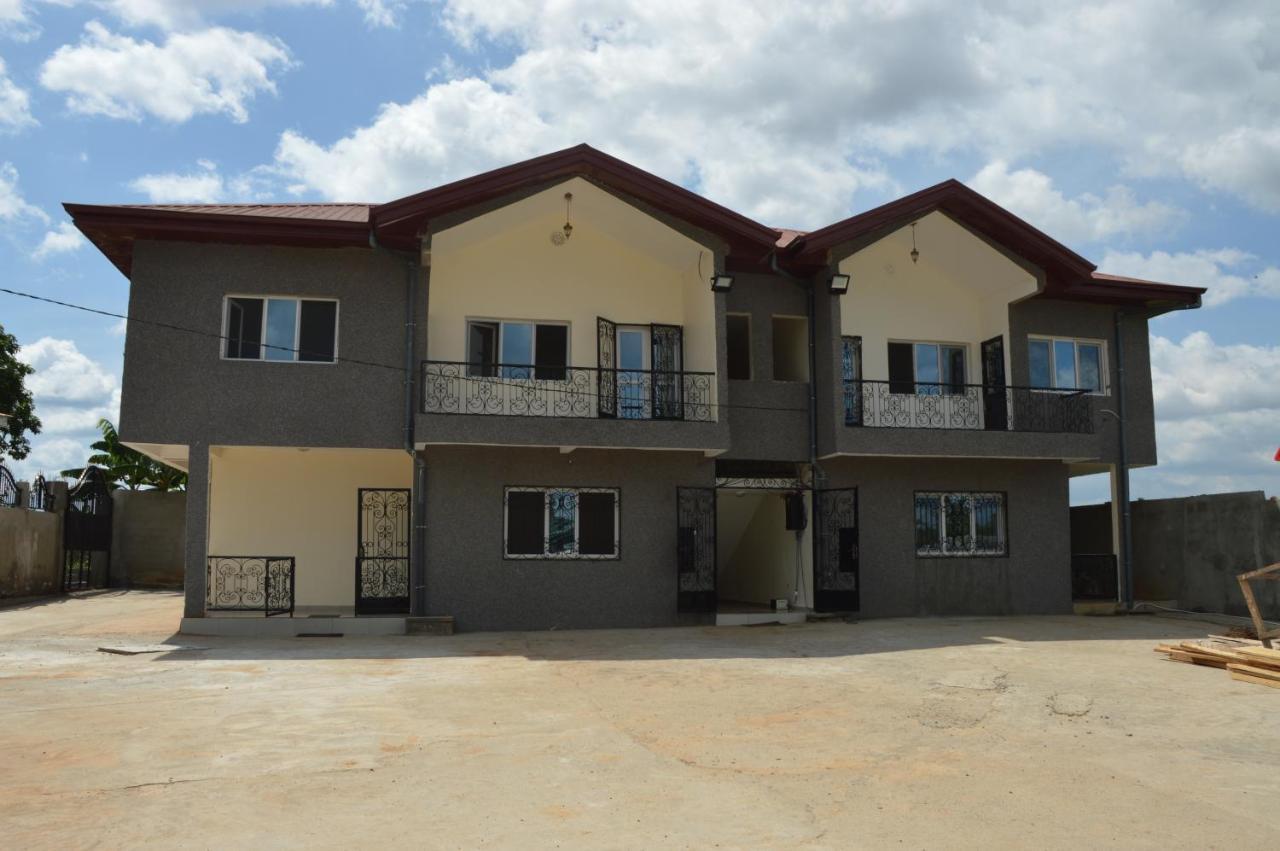 Residence Rosalie Яунде Экстерьер фото