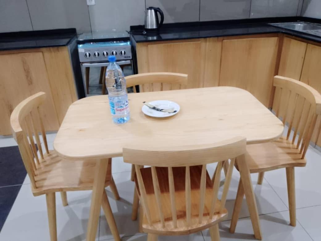 Residence Rosalie Яунде Экстерьер фото